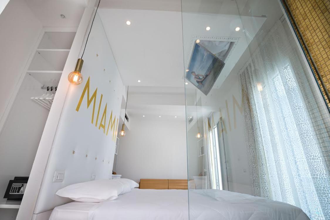 Miami Suite Hotel Bellaria-Igea Marina Bagian luar foto