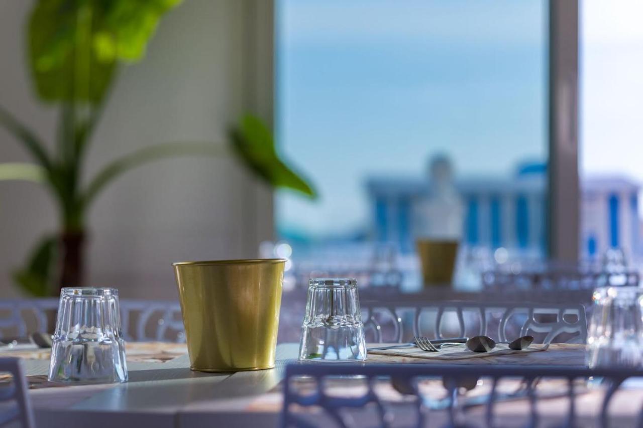 Miami Suite Hotel Bellaria-Igea Marina Bagian luar foto