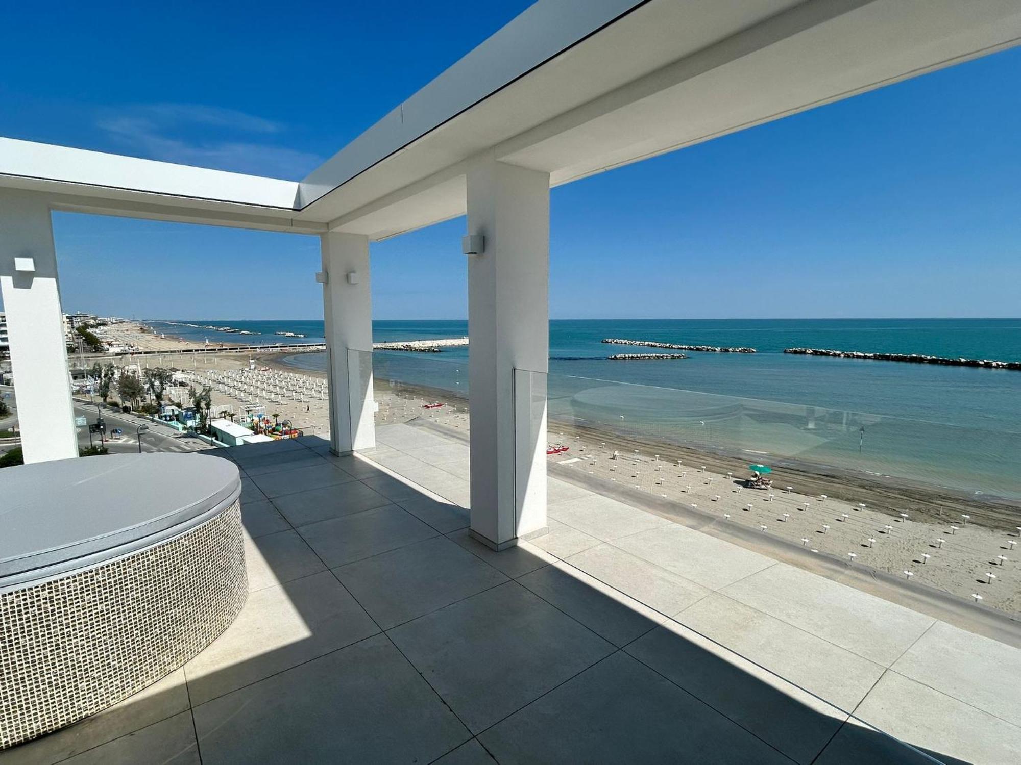 Miami Suite Hotel Bellaria-Igea Marina Bagian luar foto