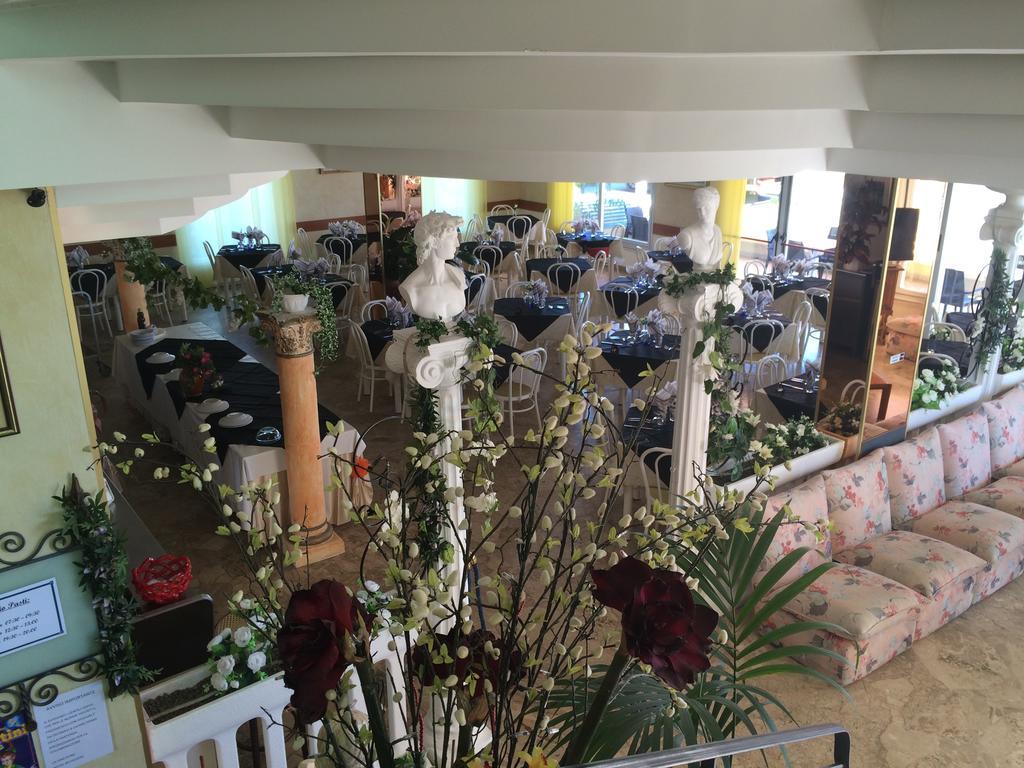 Miami Suite Hotel Bellaria-Igea Marina Bagian luar foto